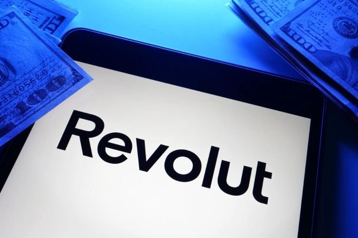 Trade Republic vs Revolut
