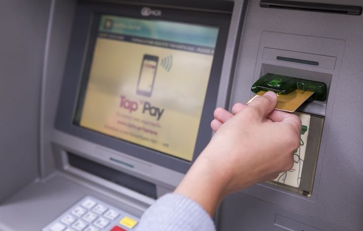 Empreinte de carte bancaire : à quoi ça sert (hôtel, location, etc.) ?